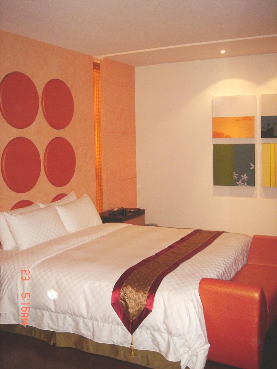 Hip Spa Motel Тайджун Екстериор снимка